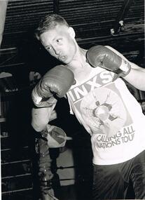 Photograph - BENDIGO ADVERTISER COLLECTION: BOXING