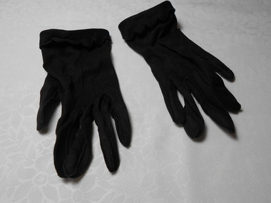 Clothing - AILEEN AND JOHN ELLISON COLLECTION: ONE PAIR LADIES SHORT BLACK GLOVES, 1950's