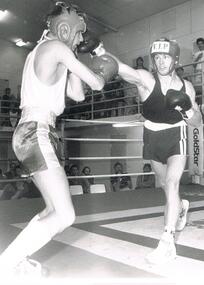 Photograph - BENDIGO ADVERTISER COLLECTION: BOXING