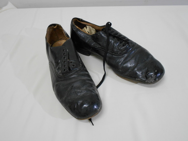 Clothing - AILEEN AND JOHN ELLISON COLLECTION: ONE PAIR OF BLACK PATENT LEATHER SHOES