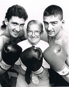 Photograph - BENDIGO ADVERTISER COLLECTION: BOXING