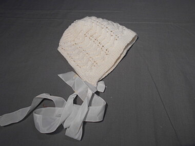 Clothing - AILEEN AND JOHN ELLISON COLLECTION: WHITE HAND-KNITTED BABY'S BONNET, 1950's