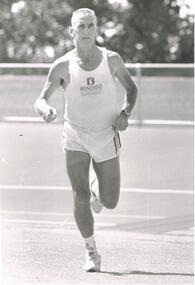 Photograph - BENDIGO ADVERTISER COLLECTION: ATHLETICS