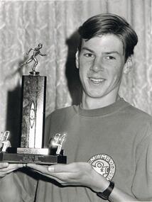 Photograph - BENDIGO ADVERTISER COLLECTION: ATHLETICS