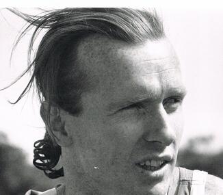Photograph - BENDIGO ADVERTISER COLLECTION: ATHLETICS