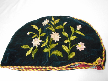 Textile - VELVET TEA COSY