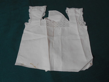 Clothing - ELAINE BISHOP COLLECTION: INFANT'S VEST, 1890-1910