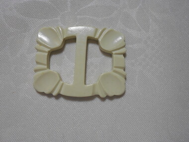 Clothing - MERLE BUSH COLLECTION: BELT BUCKLE