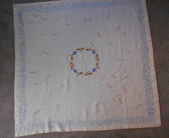 Textile - TABLECLOTH WITH EMBROIDERED NAMES