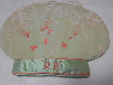 Textile - OVAL SHAPED TEA COSY
