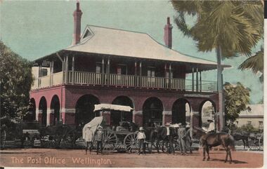 Postcard - ELMA WINSLADE WELLS COLLECTION: COLOUR POSTCARD WELLINGTON POST OFFICE