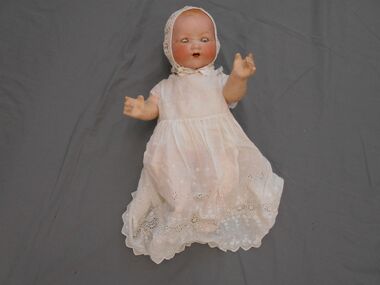Leisure object - ARMAND MARSEILLE DOLL. MY DREAM BABY DOLL AM 351, 1926