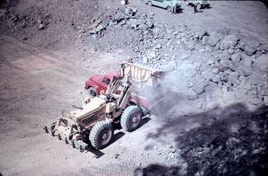 Slide - DAVID MCDONALD COLLECTION: EPPALOCK. CONSTRUCTION, c1960