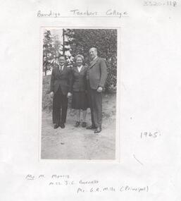 Photograph - LA TROBE UNIVERSITY BENDIGO COLLECTION: BENDIGO TEACHERS' COLLEGE STUDENTS