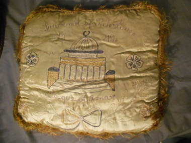 Textile - PALE GOLD SILK AND COTTON EMBROIDERED CUSHION FROM PALESTINE, 1942