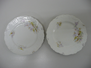 Domestic Object - 2 SIDE PLATES