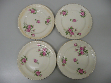 Domestic Object - 4 SIDE PLATES
