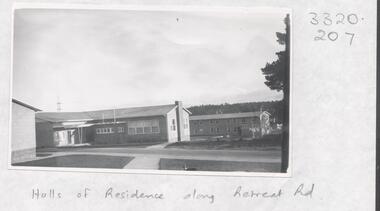 Photograph - LA TROBE UNIVERSITY BENDIGO COLLECTION: HALLS OF RESIDENCE