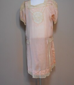 Clothing - FAVALORO COLLECTION: GIRL'S PINK SILK DRESS