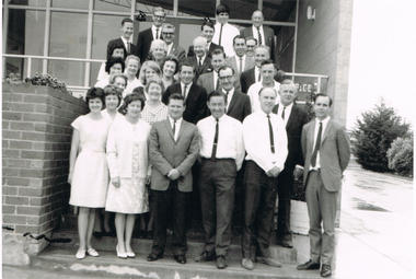 Photograph - LA TROBE UNIVERSITY BENDIGO COLLECTION: BENDIGO TEACHERS' COLLEGE STAFF