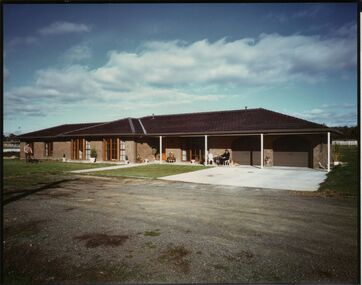 Photograph - AULSEBROOK AND MARTIN COLLECTION:  BRICK HOUSE