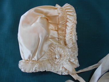 Clothing - INFANT'S CREAM BABY BONNET