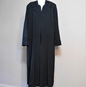 Clothing - WOMAN'S BLACK LIGHT WEIGHT WOOL CREPE COAT