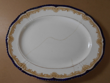 Domestic Object - GRAYDON COLLECTION: SERVING PLATE, 1880's