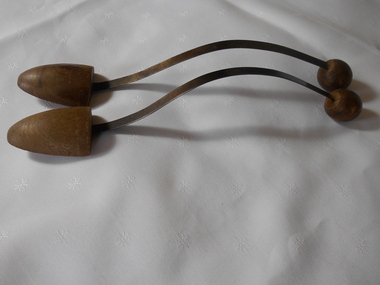 Tool - GRAYDON COLLECTION: SHOE STRETCHERS, 1880's