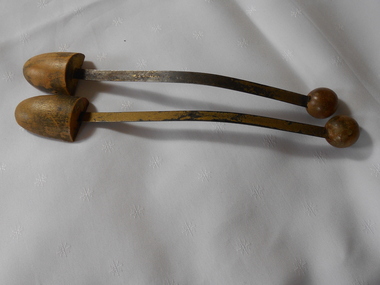 Tool - GRAYDON COLLECTION: SHOE STRETCHERS, 1880's