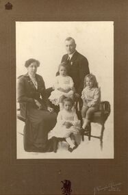 Photograph - TRUSCOTT COLLECTION - FAMILY PORTRAIT