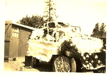 Photograph - LENZ COLLECTION: DECORATED CAR, 1929