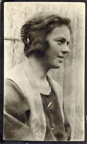 Photograph - LENZ COLLECTION: YOUNG WOMAN