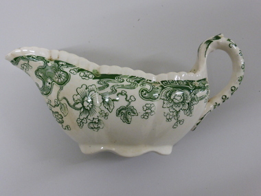 Domestic Object - CHINA GRAVY BOAT