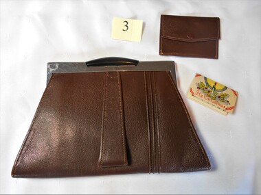 Textile - ACCESSORIES COLLECTION: LADIES BROWN LEATHER HANDBAG, 1930's