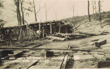 Postcard - ACC LOCK COLLECTION: BACK VIEW OF GERMAN 15'' GUN CAPTURED BY AUSTRALIANS NEAR CAPPY, POSTCARD X 2, 1914-1918