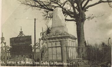 Postcard - ACC LOCK COLLECTION: CORNER OF THE ROAD FROM CACHY TO MARCELEAVE - POSTCARD, 1914-1918