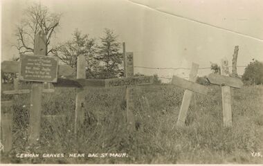 Postcard - ACC LOCK COLLECTION: GERMAN GRAVES NEAR BAC ST MAUR, POSTCARD, 1914-1918