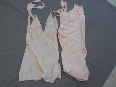 Clothing - PINK SILK PYJAMAS