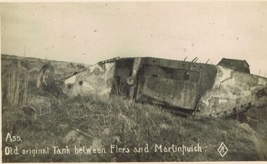 Postcard - ACC LOCK COLLECTION: OLD ORIGINAL TANK BETWEEN FLERS AND MARTINPUICH. POSTCARD, 1914-1918