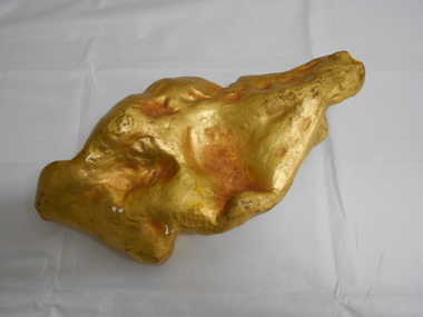 Memorabilia - GOLD NUGGET COLLECTION: THE PLATYPUS