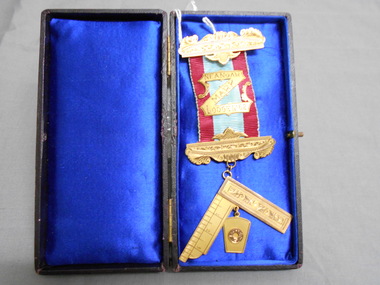 Accessory - JOHN FREDERICK HARPER COLLECTION: LODGE BADGE AND LEATHER BOX, 12 Dec 60