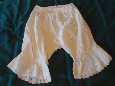 Clothing - MAGGIE BARBER COLLECTION: LADIES VICTORIAN ERA KNICKERS WITH DROP SEAT, 1870's