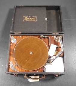 Leisure object - ERROL BOVAIRD COLLECTION: RECORD PLAYER