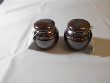 Domestic Object - BENDIGO POTTERY COLLECTION: SALT & PEPPER SHAKERS