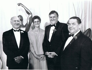Photograph - BENDIGO ADVERTISER COLLECTION: SPORTS STAR AWARDS PRESENTATIONS