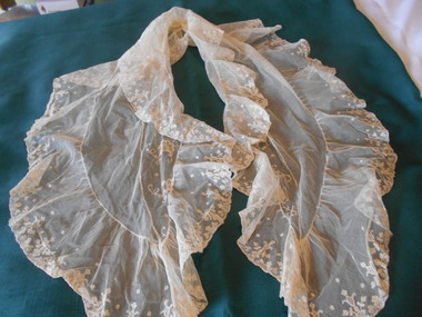 Clothing - MAGGIE BARBER COLLECTION: CREAM SHOULDER SHAWL, Late 1800's  early 1900's