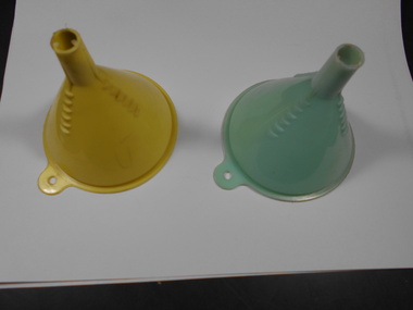 Tool - DONEY COLLECTION: TWO PLASTIC FUNNELS