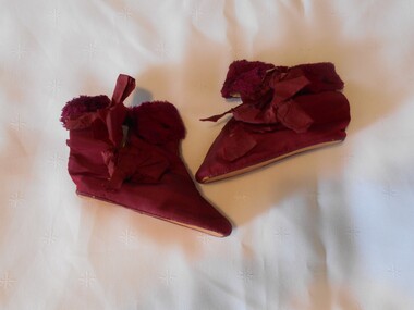 Clothing - MAGGIE BARBER COLLECTION: BABY SHOES, Late 1800's