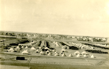 Postcard - ACC LOCK COLLECTION: B&W PHOTO OF AN ARMY CAMP, POSTCARD, 1914-1918